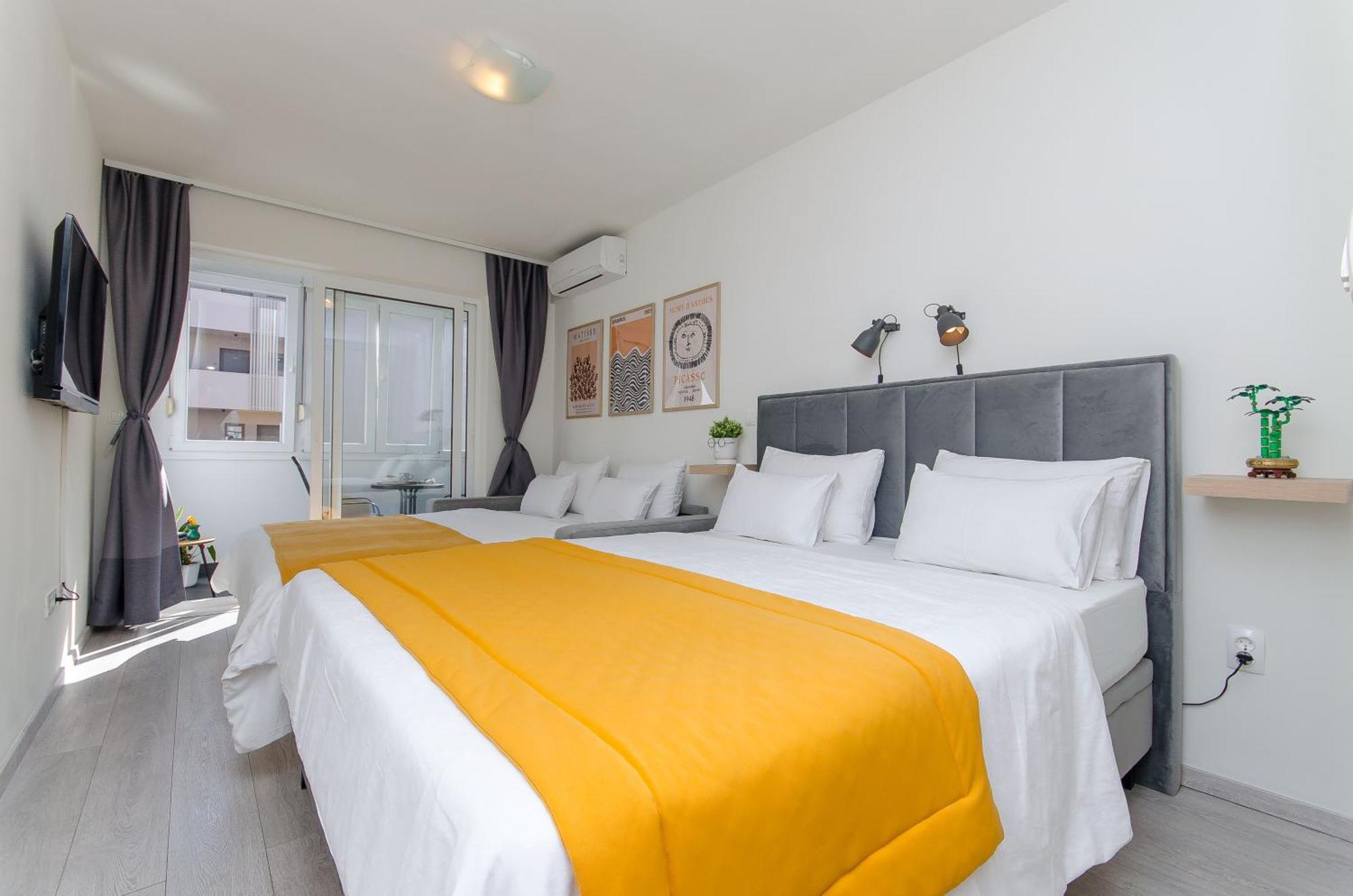 Side By Side Apartments Split Extérieur photo