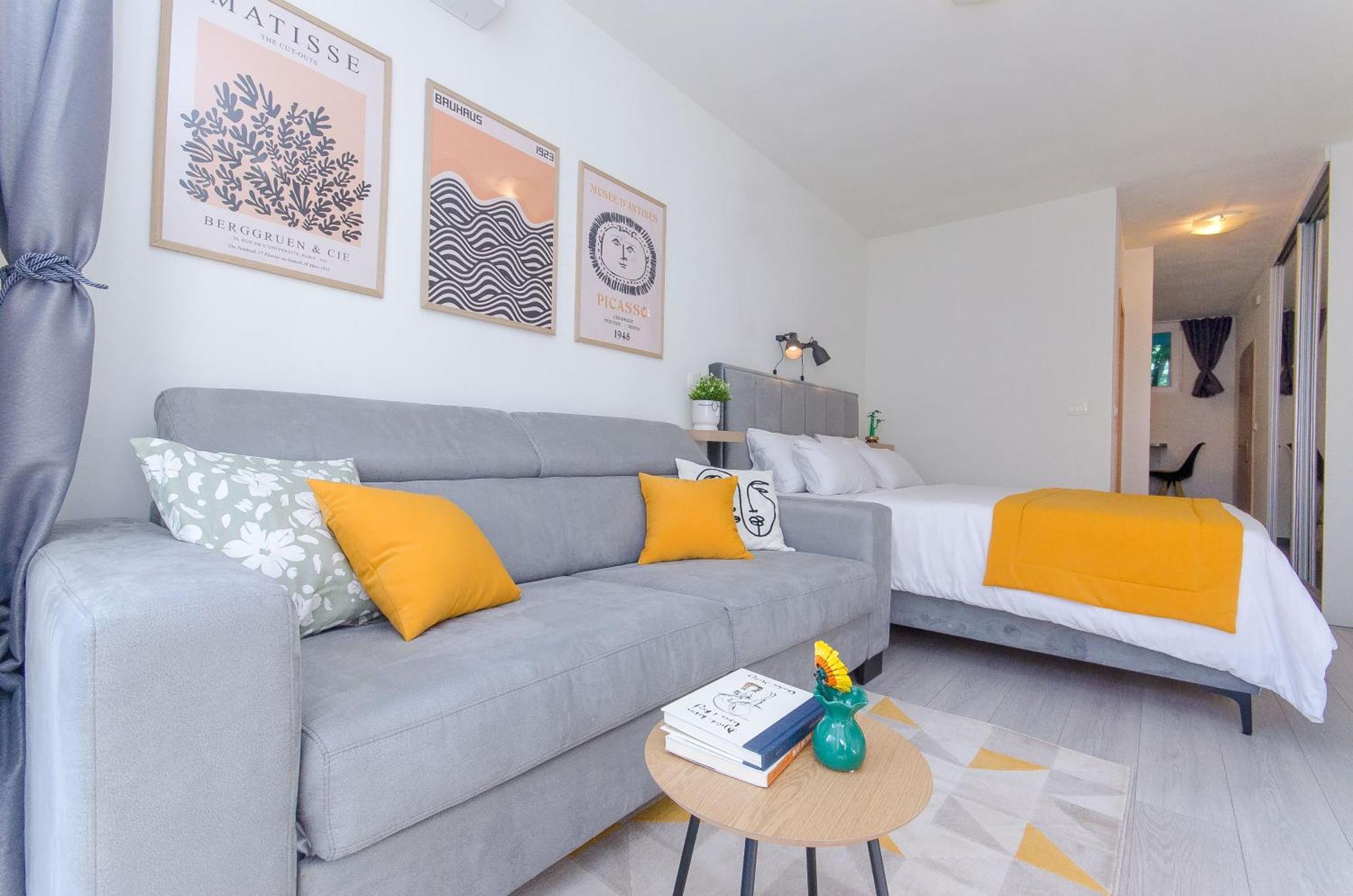 Side By Side Apartments Split Extérieur photo