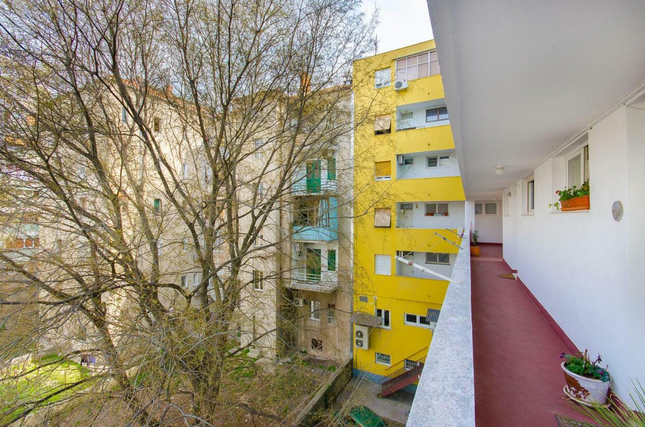 Side By Side Apartments Split Extérieur photo