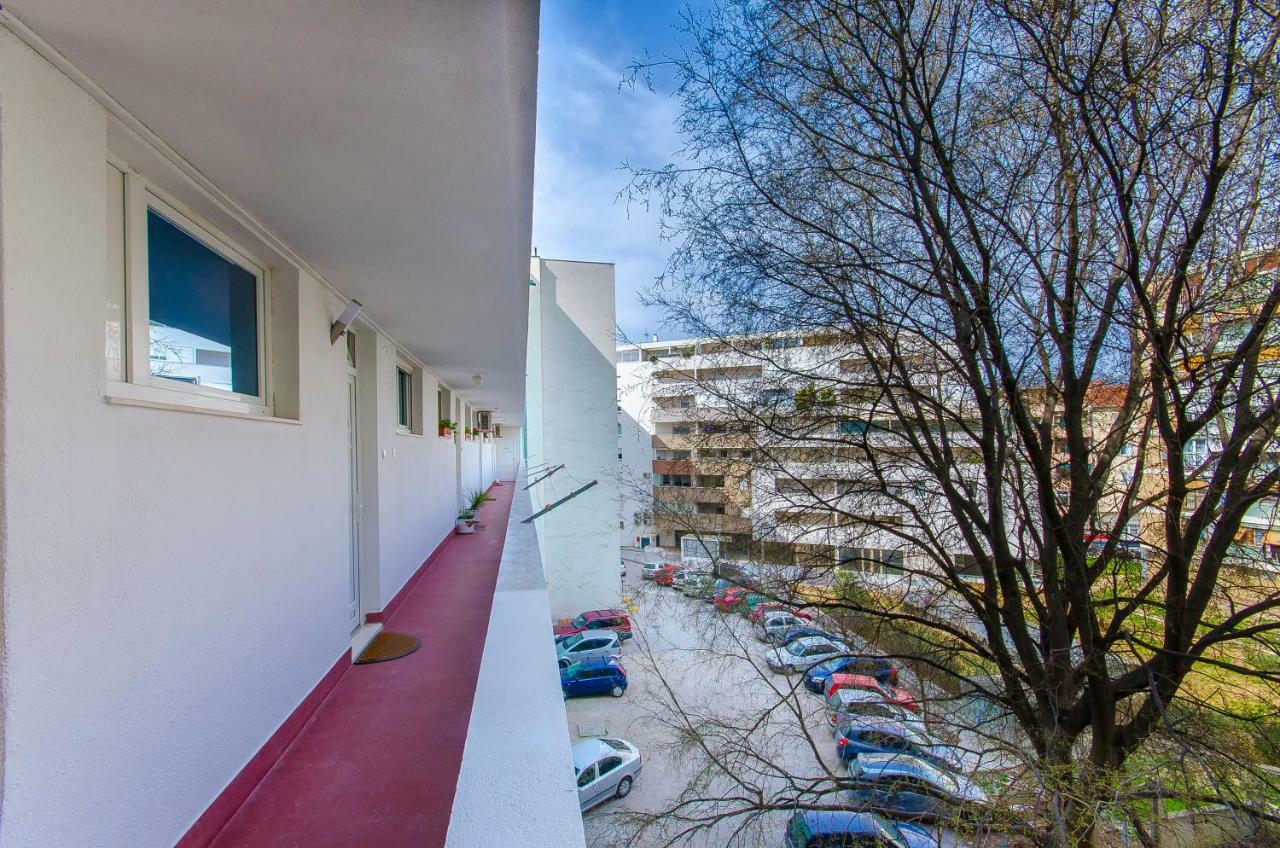Side By Side Apartments Split Extérieur photo