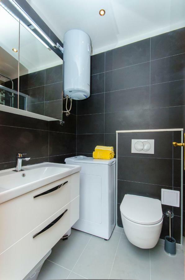 Side By Side Apartments Split Extérieur photo